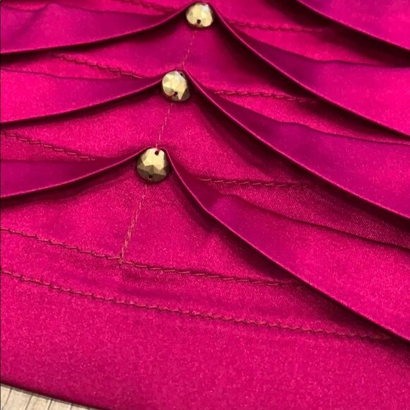 🎉1 hr sale 🎉 Cache silk Dressy top - Picture 6 of 9